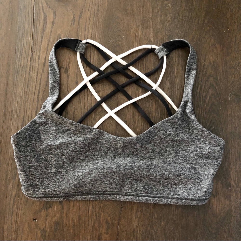 Lululemon free to be wild bra